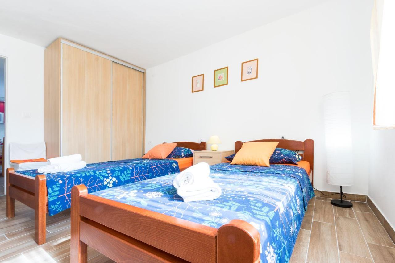 Apartment Katarina Pula Exterior photo